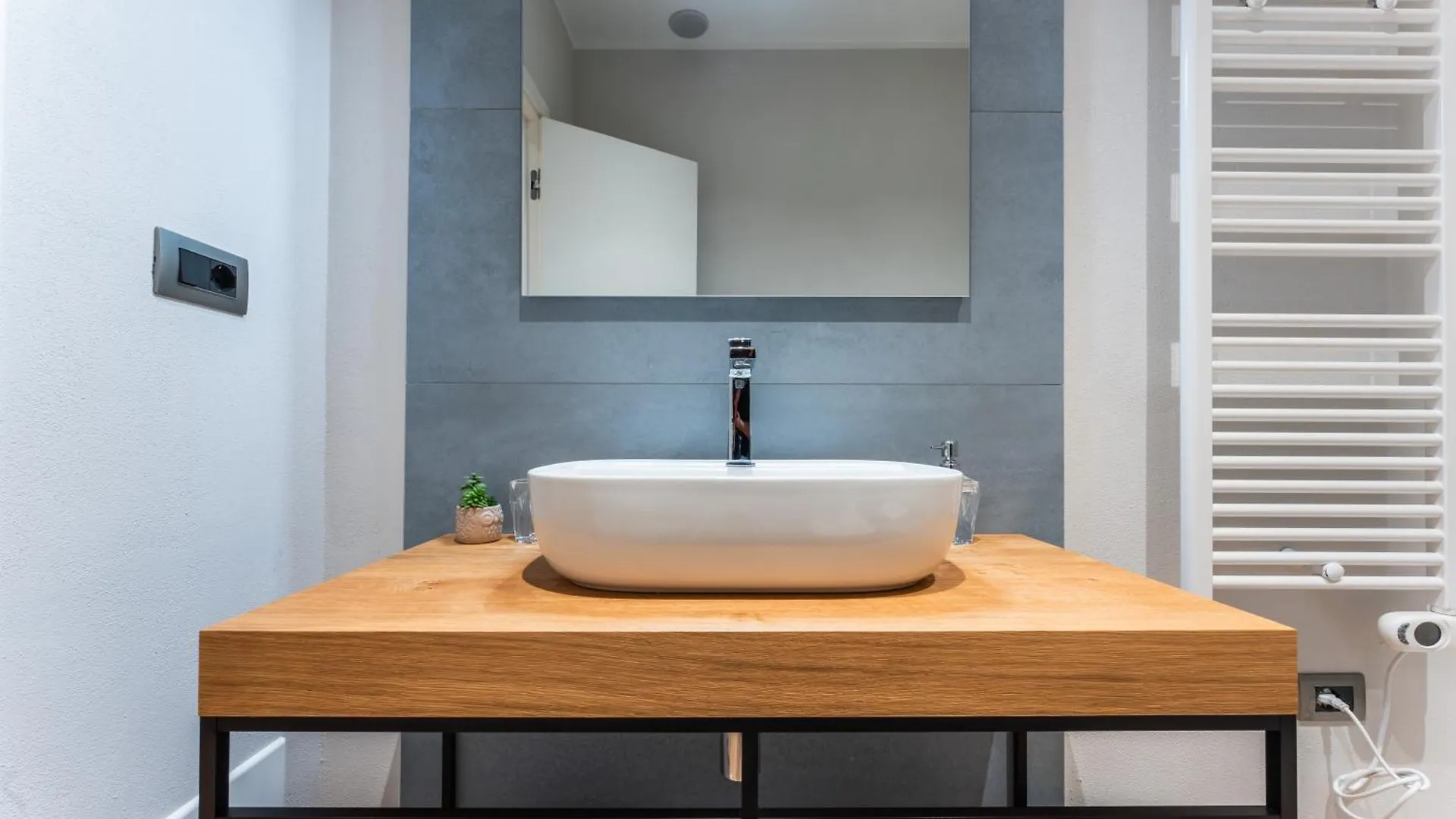 The Inga Rooms Marina Cagliari Guest house