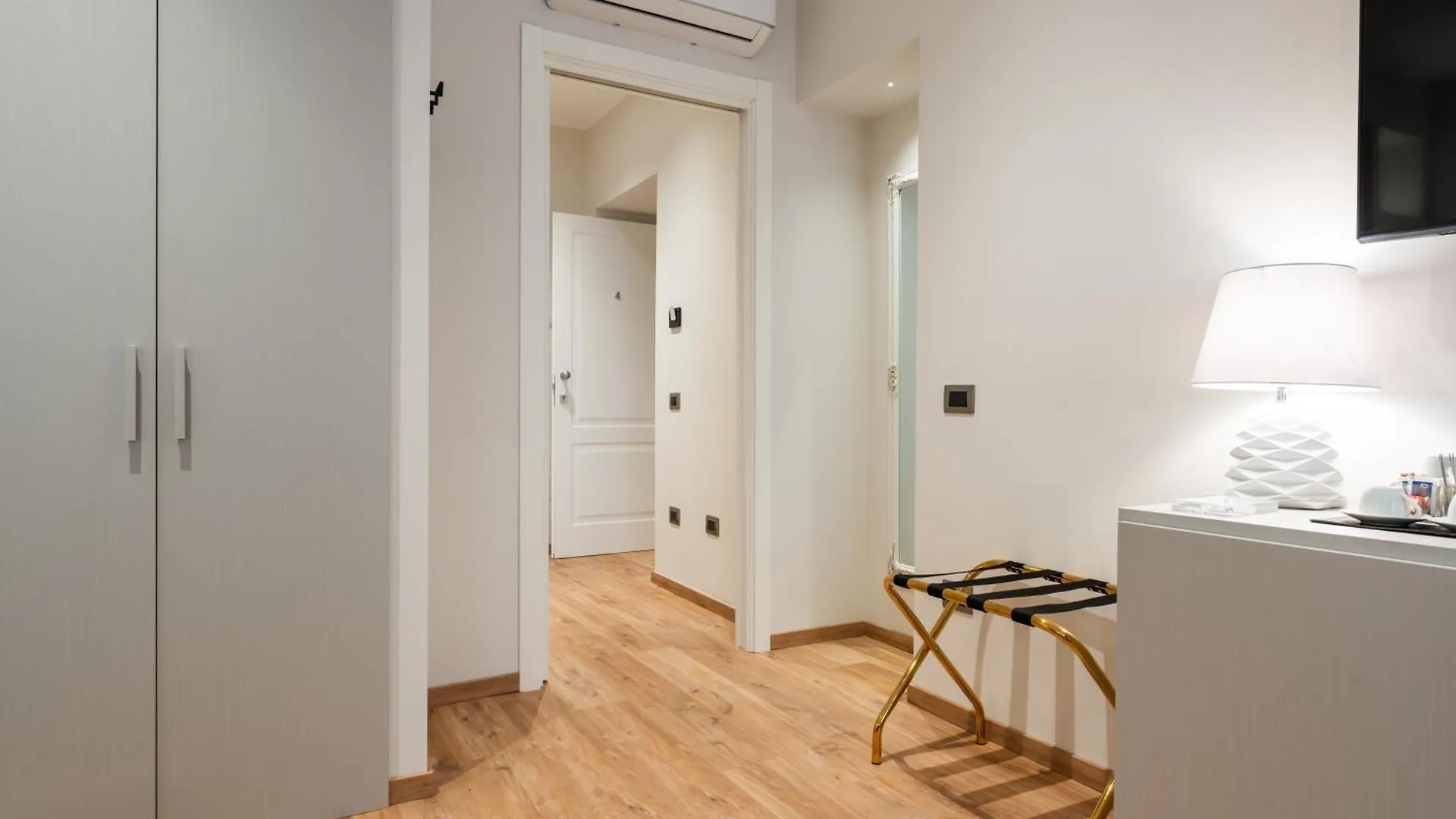 Guest house The Inga Rooms Marina Cagliari Italy